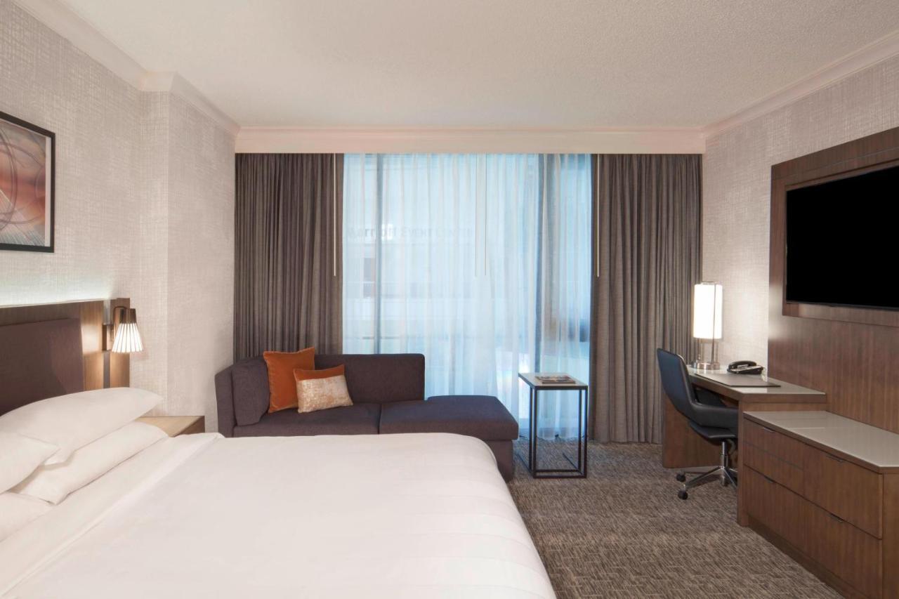Marriott Downtown Hotel